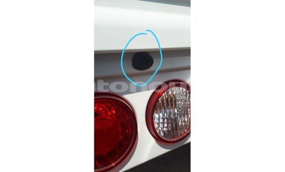 Buy Import Kia Carens White Car in Import - Dubai in Iles Buy Import Kia Carens White Car in Import - Dubai in Iles