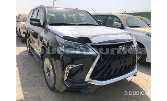 Acheter Import Voiture Lexus LX Noir à Import - Dubai, Iles Acheter Import Voiture Lexus LX Noir à Import - Dubai, Iles