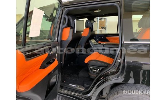 Acheter Import Voiture Lexus LX Noir à Import - Dubai, Iles Acheter Import Voiture Lexus LX Noir à Import - Dubai, Iles