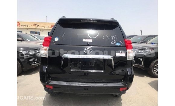 Acheter Import Voiture Toyota Land Cruiser Noir à Import - Dubai, Iles Acheter Import Voiture Toyota Land Cruiser Noir à Import - Dubai, Iles