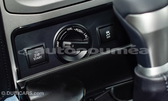 Acheter Import Voiture Toyota Prado Noir à Import - Dubai, Iles Acheter Import Voiture Toyota Prado Noir à Import - Dubai, Iles
