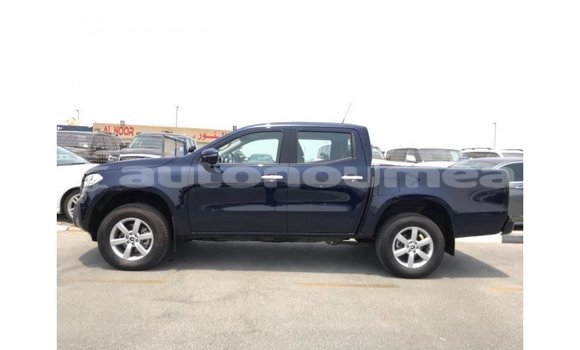 Acheter Import Voiture Mercedes-Benz 250 Bleu à Import - Dubai, Iles Acheter Import Voiture Mercedes-Benz 250 Bleu à Import - Dubai, Iles