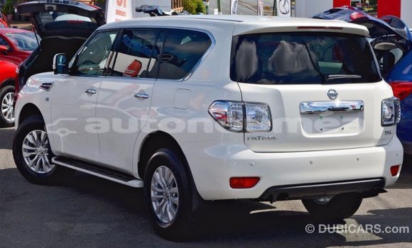 Acheter Import Voiture Nissan Patrol Blanc à Import - Dubai, Iles Acheter Import Voiture Nissan Patrol Blanc à Import - Dubai, Iles