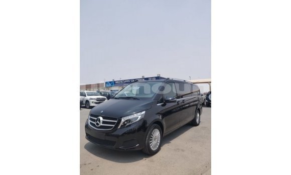 Acheter Import Voiture Mercedes-Benz 250 Noir à Import - Dubai, Iles Acheter Import Voiture Mercedes-Benz 250 Noir à Import - Dubai, Iles