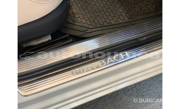 Acheter Import Voiture Mercedes-Benz 190 Blanc à Import - Dubai, Iles Acheter Import Voiture Mercedes-Benz 190 Blanc à Import - Dubai, Iles