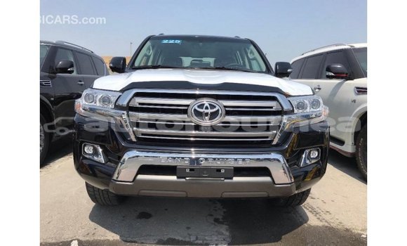 Acheter Import Voiture Toyota Land Cruiser Noir à Import - Dubai, Iles Acheter Import Voiture Toyota Land Cruiser Noir à Import - Dubai, Iles