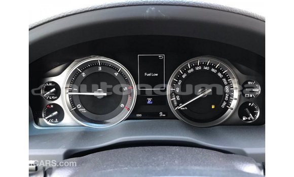 Acheter Import Voiture Toyota Land Cruiser Noir à Import - Dubai, Iles Acheter Import Voiture Toyota Land Cruiser Noir à Import - Dubai, Iles