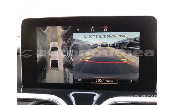 Acheter Import Voiture Mercedes-Benz 250 Blanc à Import - Dubai, Iles Acheter Import Voiture Mercedes-Benz 250 Blanc à Import - Dubai, Iles