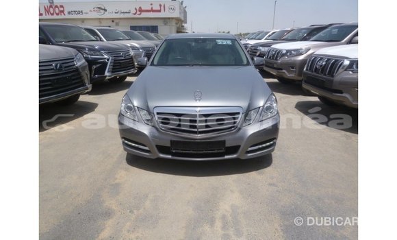 Acheter Import Voiture Mercedes-Benz 250 Autre à Import - Dubai, Iles Acheter Import Voiture Mercedes-Benz 250 Autre à Import - Dubai, Iles