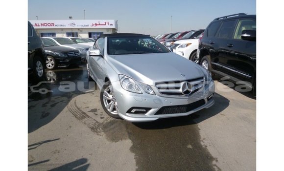 Acheter Import Voiture Mercedes-Benz 250 Autre à Import - Dubai, Iles Acheter Import Voiture Mercedes-Benz 250 Autre à Import - Dubai, Iles
