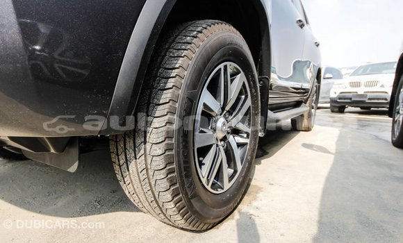 Acheter Import Voiture Toyota Fortuner Autre à Import - Dubai, Iles Acheter Import Voiture Toyota Fortuner Autre à Import - Dubai, Iles