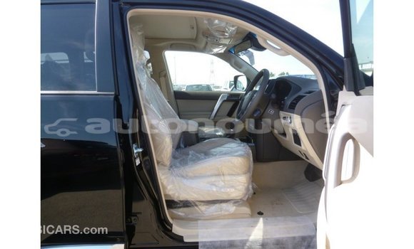 Acheter Import Voiture Toyota Prado Noir à Import - Dubai, Iles Acheter Import Voiture Toyota Prado Noir à Import - Dubai, Iles