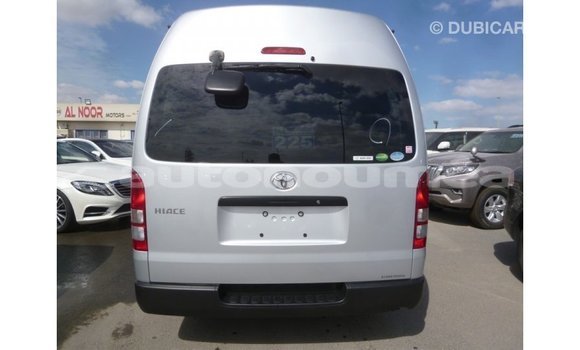 Acheter Import Voiture Toyota Hiace Autre à Import - Dubai, Iles Acheter Import Voiture Toyota Hiace Autre à Import - Dubai, Iles