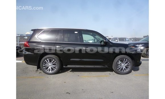 Acheter Import Voiture Lexus LX Noir à Import - Dubai, Iles Acheter Import Voiture Lexus LX Noir à Import - Dubai, Iles