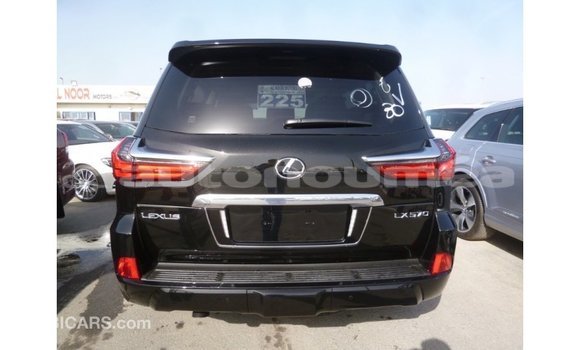 Acheter Import Voiture Lexus LX Noir à Import - Dubai, Iles Acheter Import Voiture Lexus LX Noir à Import - Dubai, Iles