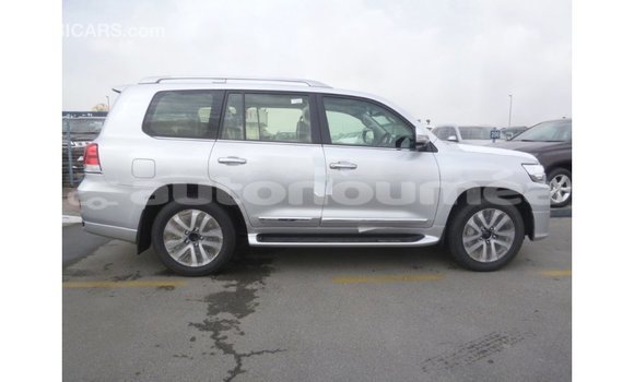 Acheter Import Voiture Toyota Land Cruiser Autre à Import - Dubai, Iles Acheter Import Voiture Toyota Land Cruiser Autre à Import - Dubai, Iles