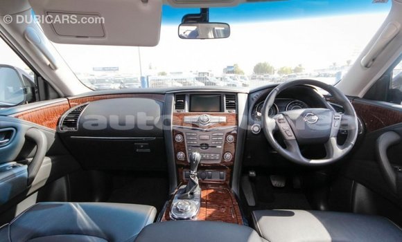 Acheter Import Voiture Nissan Patrol Noir à Import - Dubai, Iles Acheter Import Voiture Nissan Patrol Noir à Import - Dubai, Iles