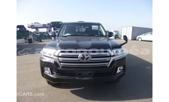 Acheter Import Voiture Toyota Land Cruiser Noir à Import - Dubai, Iles Acheter Import Voiture Toyota Land Cruiser Noir à Import - Dubai, Iles