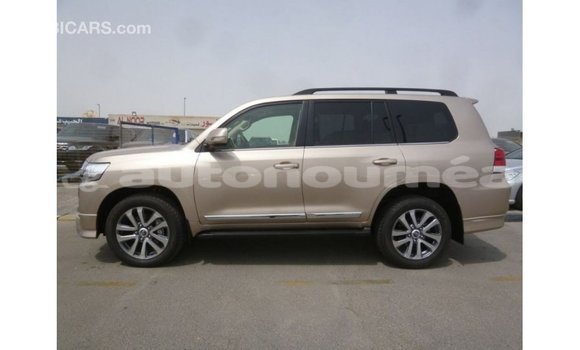 Acheter Import Voiture Toyota Land Cruiser Autre à Import - Dubai, Iles Acheter Import Voiture Toyota Land Cruiser Autre à Import - Dubai, Iles