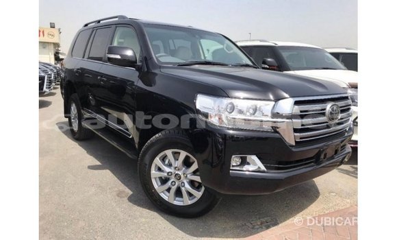 Acheter Import Voiture Toyota Land Cruiser Noir à Import - Dubai, Iles Acheter Import Voiture Toyota Land Cruiser Noir à Import - Dubai, Iles