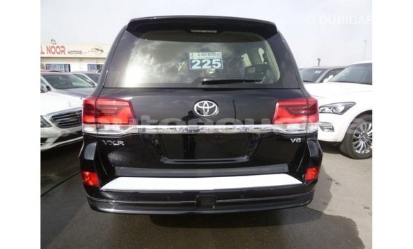 Acheter Import Voiture Toyota Land Cruiser Noir à Import - Dubai, Iles Acheter Import Voiture Toyota Land Cruiser Noir à Import - Dubai, Iles