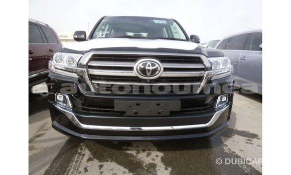 Acheter Import Voiture Toyota Land Cruiser Noir à Import - Dubai, Iles Acheter Import Voiture Toyota Land Cruiser Noir à Import - Dubai, Iles