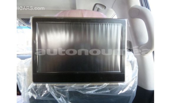 Acheter Import Voiture Toyota Land Cruiser Noir à Import - Dubai, Iles Acheter Import Voiture Toyota Land Cruiser Noir à Import - Dubai, Iles