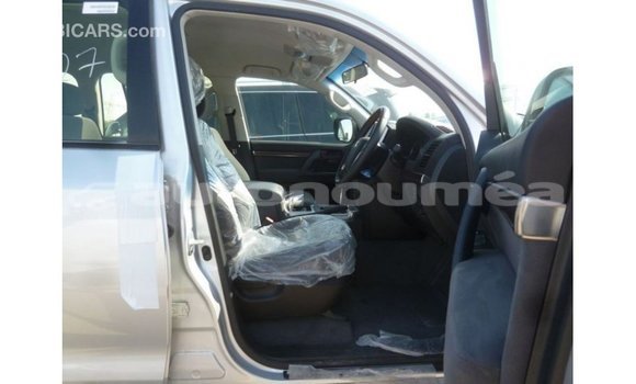 Acheter Import Voiture Toyota Land Cruiser Autre à Import - Dubai, Iles Acheter Import Voiture Toyota Land Cruiser Autre à Import - Dubai, Iles