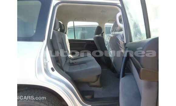 Acheter Import Voiture Toyota Land Cruiser Autre à Import - Dubai, Iles Acheter Import Voiture Toyota Land Cruiser Autre à Import - Dubai, Iles