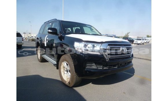 Acheter Import Voiture Toyota Land Cruiser Noir à Import - Dubai, Iles Acheter Import Voiture Toyota Land Cruiser Noir à Import - Dubai, Iles