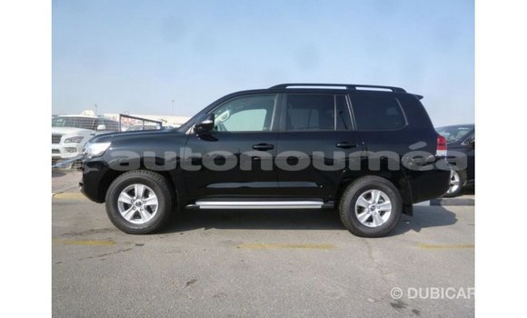 Acheter Import Voiture Toyota Land Cruiser Noir à Import - Dubai, Iles Acheter Import Voiture Toyota Land Cruiser Noir à Import - Dubai, Iles