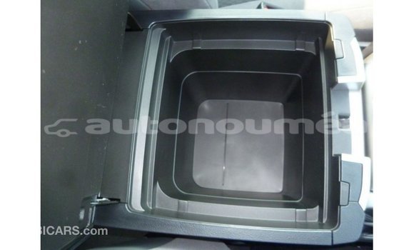 Acheter Import Voiture Toyota Land Cruiser Noir à Import - Dubai, Iles Acheter Import Voiture Toyota Land Cruiser Noir à Import - Dubai, Iles