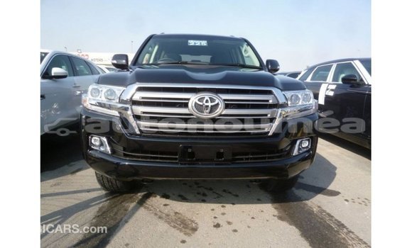 Acheter Import Voiture Toyota Land Cruiser Noir à Import - Dubai, Iles Acheter Import Voiture Toyota Land Cruiser Noir à Import - Dubai, Iles