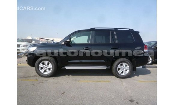 Acheter Import Voiture Toyota Land Cruiser Noir à Import - Dubai, Iles Acheter Import Voiture Toyota Land Cruiser Noir à Import - Dubai, Iles