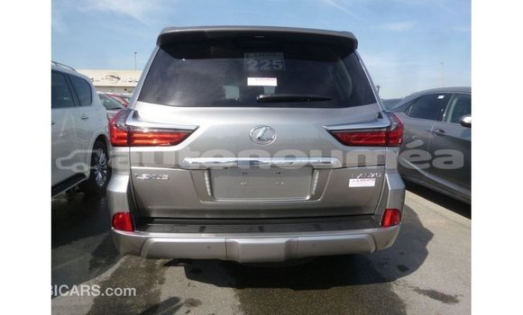 Acheter Import Voiture Lexus LX Autre à Import - Dubai, Iles Acheter Import Voiture Lexus LX Autre à Import - Dubai, Iles