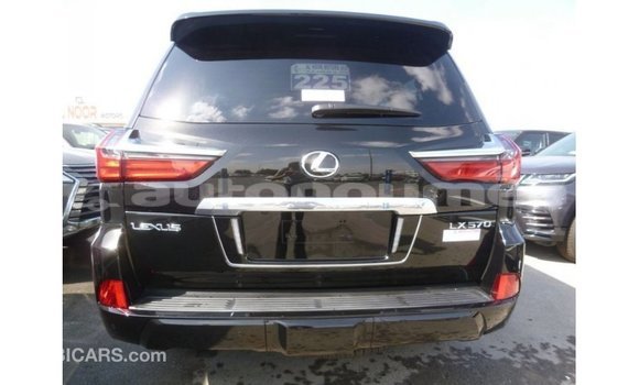 Acheter Import Voiture Lexus LX Noir à Import - Dubai, Iles Acheter Import Voiture Lexus LX Noir à Import - Dubai, Iles