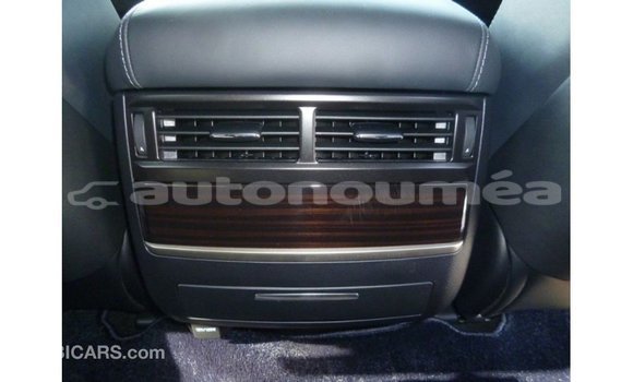 Acheter Import Voiture Lexus LX Noir à Import - Dubai, Iles Acheter Import Voiture Lexus LX Noir à Import - Dubai, Iles