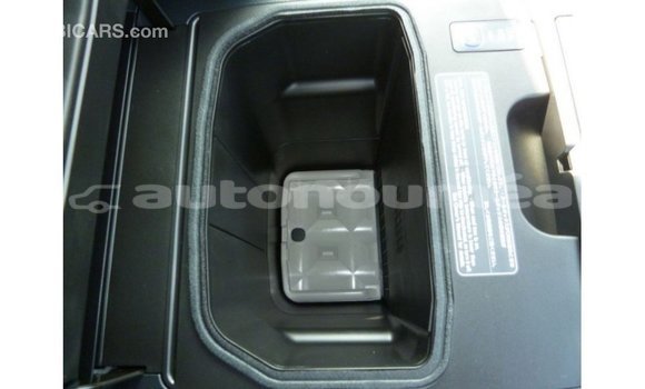 Acheter Import Voiture Lexus LX Noir à Import - Dubai, Iles Acheter Import Voiture Lexus LX Noir à Import - Dubai, Iles