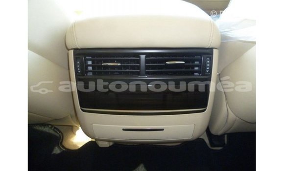 Acheter Import Voiture Lexus LX Noir à Import - Dubai, Iles Acheter Import Voiture Lexus LX Noir à Import - Dubai, Iles