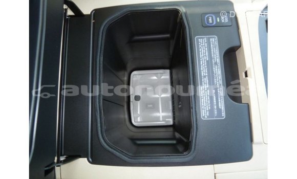 Acheter Import Voiture Lexus LX Noir à Import - Dubai, Iles Acheter Import Voiture Lexus LX Noir à Import - Dubai, Iles