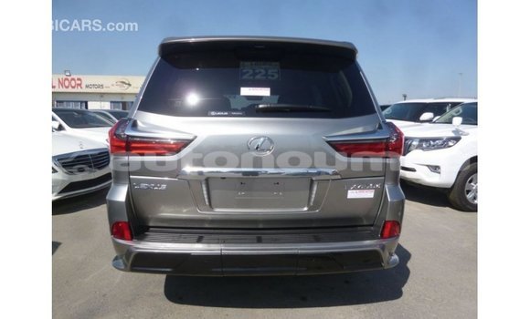 Acheter Import Voiture Lexus LX Autre à Import - Dubai, Iles Acheter Import Voiture Lexus LX Autre à Import - Dubai, Iles