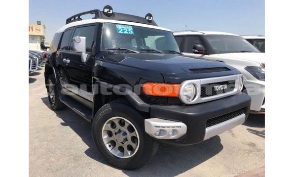 Acheter Import Voiture Toyota FJ Cruiser Noir à Import - Dubai, Iles Acheter Import Voiture Toyota FJ Cruiser Noir à Import - Dubai, Iles