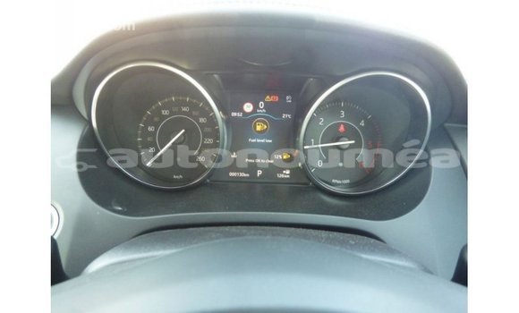 Buy Import Jaguar E-Pace Red Car in Import - Dubai in Iles Buy Import Jaguar E-Pace Red Car in Import - Dubai in Iles