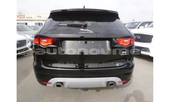 Acheter Import Voiture Jaguar F-Pace Noir à Import - Dubai, Iles Acheter Import Voiture Jaguar F-Pace Noir à Import - Dubai, Iles