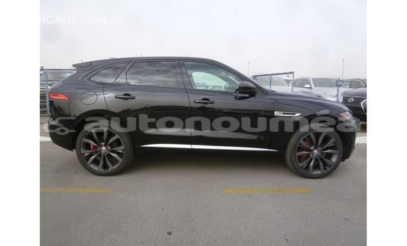 Acheter Import Voiture Jaguar F-Pace Noir à Import - Dubai, Iles Acheter Import Voiture Jaguar F-Pace Noir à Import - Dubai, Iles