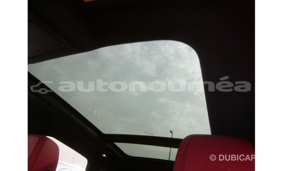 Acheter Import Voiture Jaguar F-Pace Noir à Import - Dubai, Iles Acheter Import Voiture Jaguar F-Pace Noir à Import - Dubai, Iles