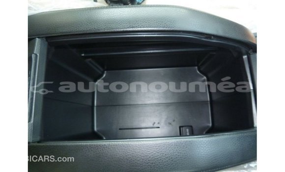 Acheter Import Voiture Toyota Kluger Blanc à Import - Dubai, Iles Acheter Import Voiture Toyota Kluger Blanc à Import - Dubai, Iles