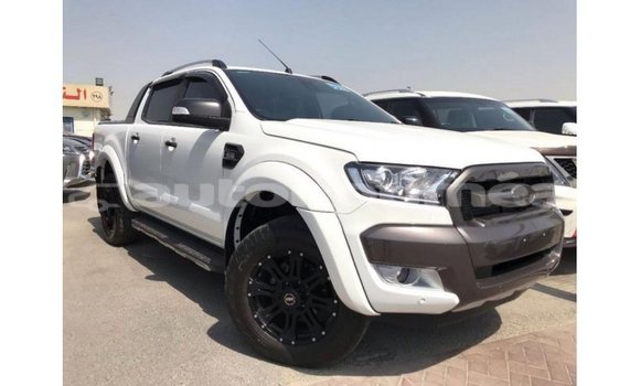 Acheter Import Voiture Ford Ranger Blanc à Import - Dubai, Iles Acheter Import Voiture Ford Ranger Blanc à Import - Dubai, Iles