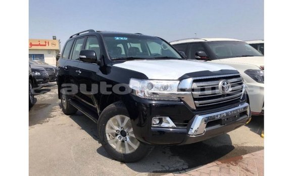 Acheter Import Voiture Toyota Land Cruiser Noir à Import - Dubai, Iles Acheter Import Voiture Toyota Land Cruiser Noir à Import - Dubai, Iles
