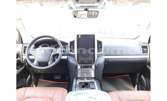 Acheter Import Voiture Toyota Land Cruiser Noir à Import - Dubai, Iles Acheter Import Voiture Toyota Land Cruiser Noir à Import - Dubai, Iles